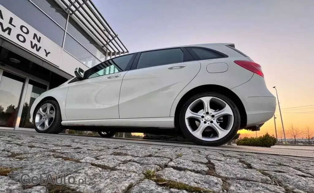 MERCEDES-BENZ Klasa B 