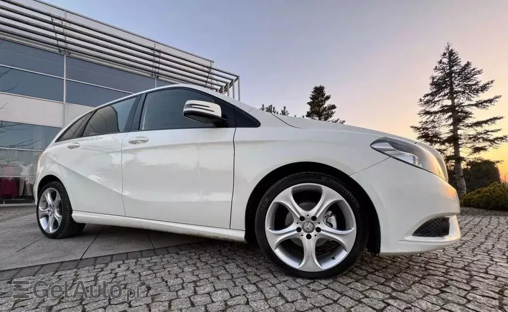 MERCEDES-BENZ Klasa B 