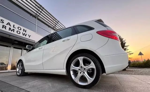 MERCEDES-BENZ Klasa B 