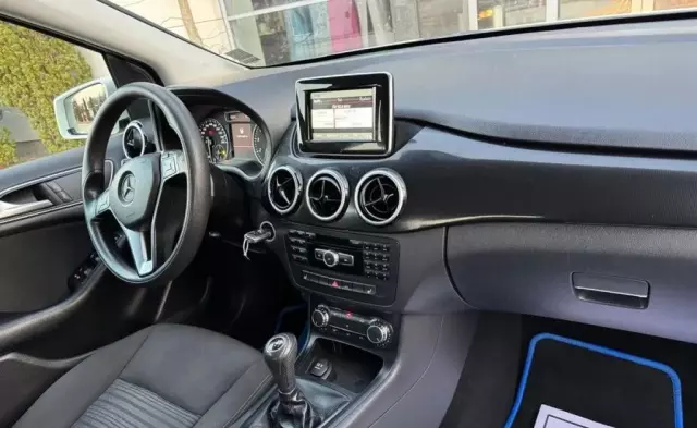 MERCEDES-BENZ Klasa B 