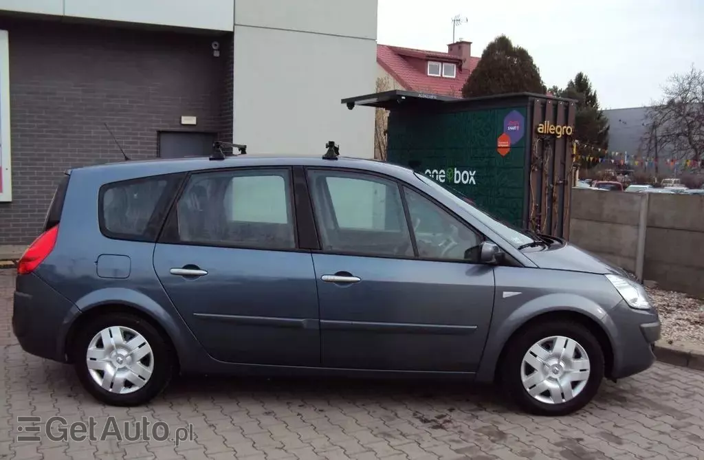 RENAULT Grand Scenic 