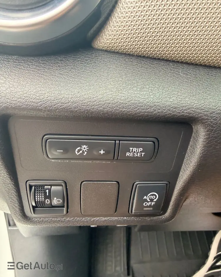 NISSAN Micra 0.9 IG-T Visia Plus