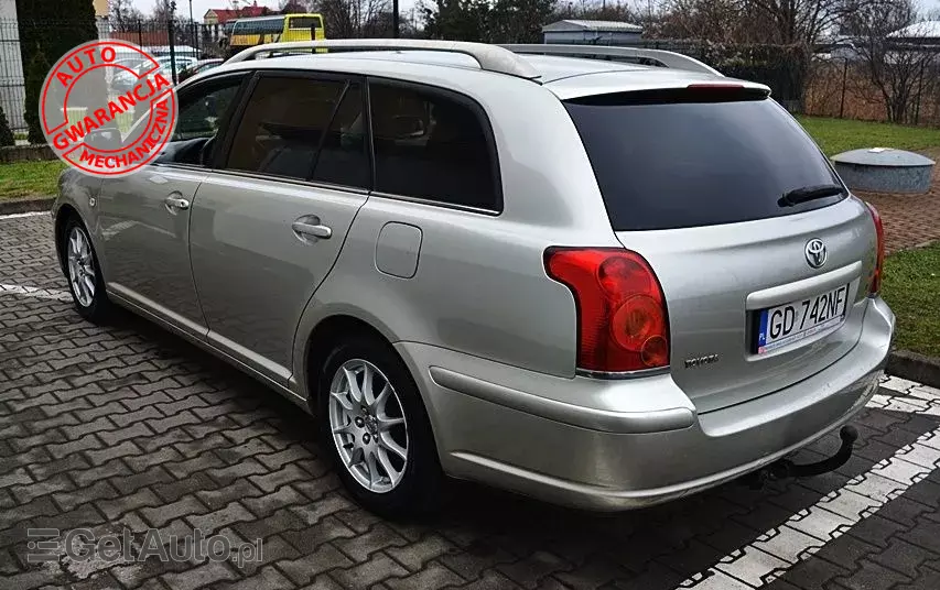 TOYOTA Avensis 