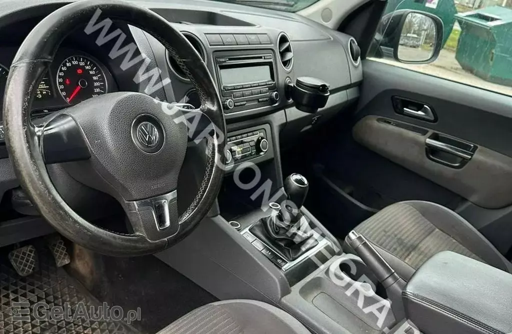 VOLKSWAGEN Amarok 