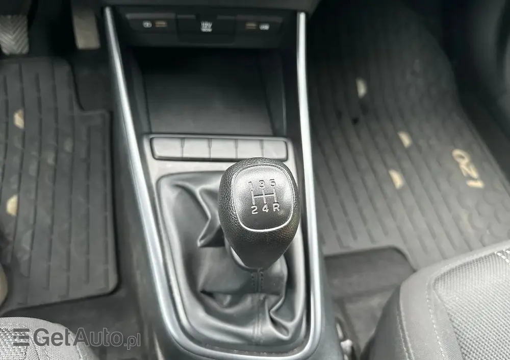 HYUNDAI I20 1.2 Classic Plus