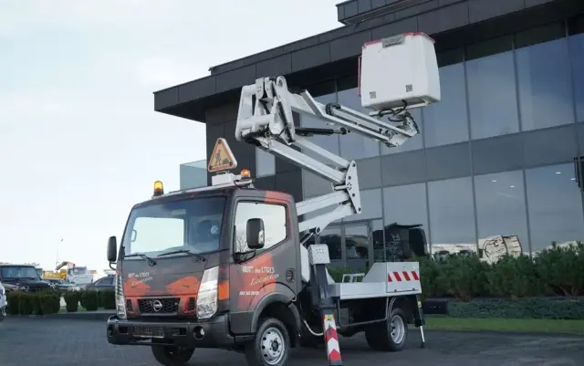 NISSAN CABSTAR / ZWYŻKA 16,3 METRÓW / FRANCE ELEVATEUR /  BLIŹNIAK / UDŹWIG - 200 kg / 4 PODPORY / 