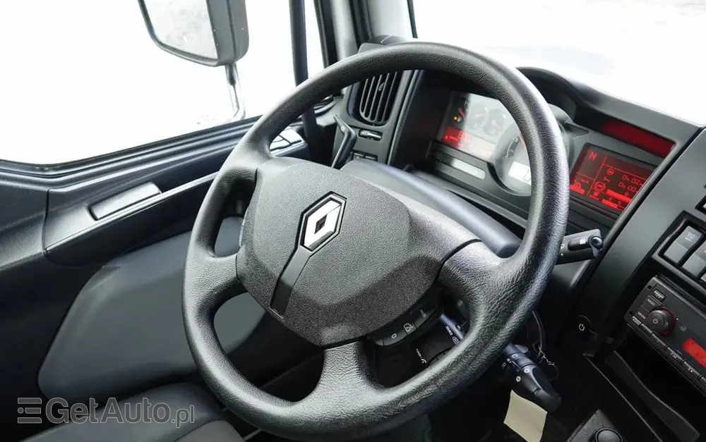 RENAULT D 210/  4X2 / SKRZYNIOWY 5 M + HDS PALFINGER PK 8.501 SLD A / UDŹWIG 5 580G / STEROWANIE RADIOWE / ROTATOR / SPROWADZONY 