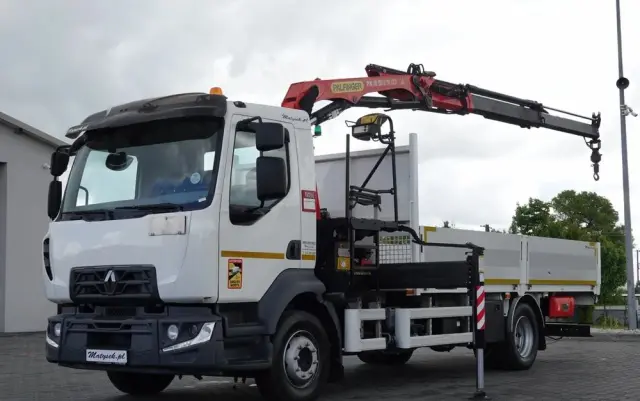 RENAULT D 210/  4X2 / SKRZYNIOWY 5 M + HDS PALFINGER PK 8.501 SLD A / UDŹWIG 5 580G / STEROWANIE RADIOWE / ROTATOR / SPROWADZONY 