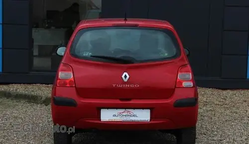 RENAULT Twingo 