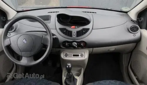 RENAULT Twingo 
