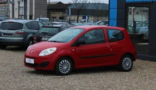 RENAULT Twingo 