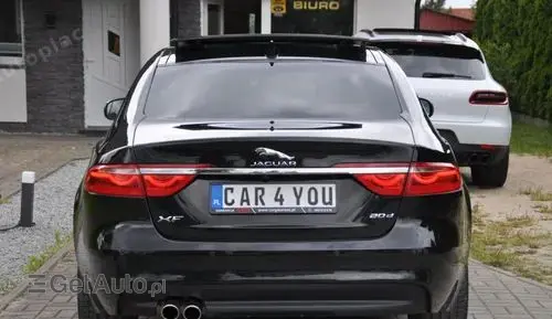 JAGUAR XF 