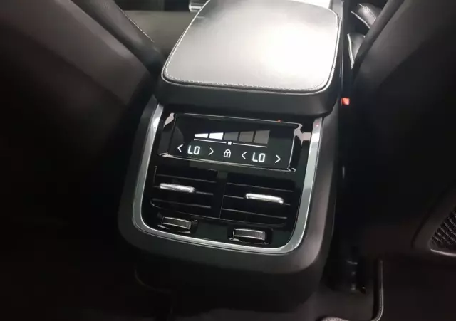 VOLVO XC 90 B5 D AWD Geartronic RDesign