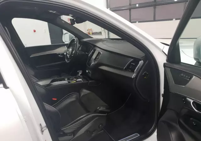 VOLVO XC 90 B5 D AWD Geartronic RDesign