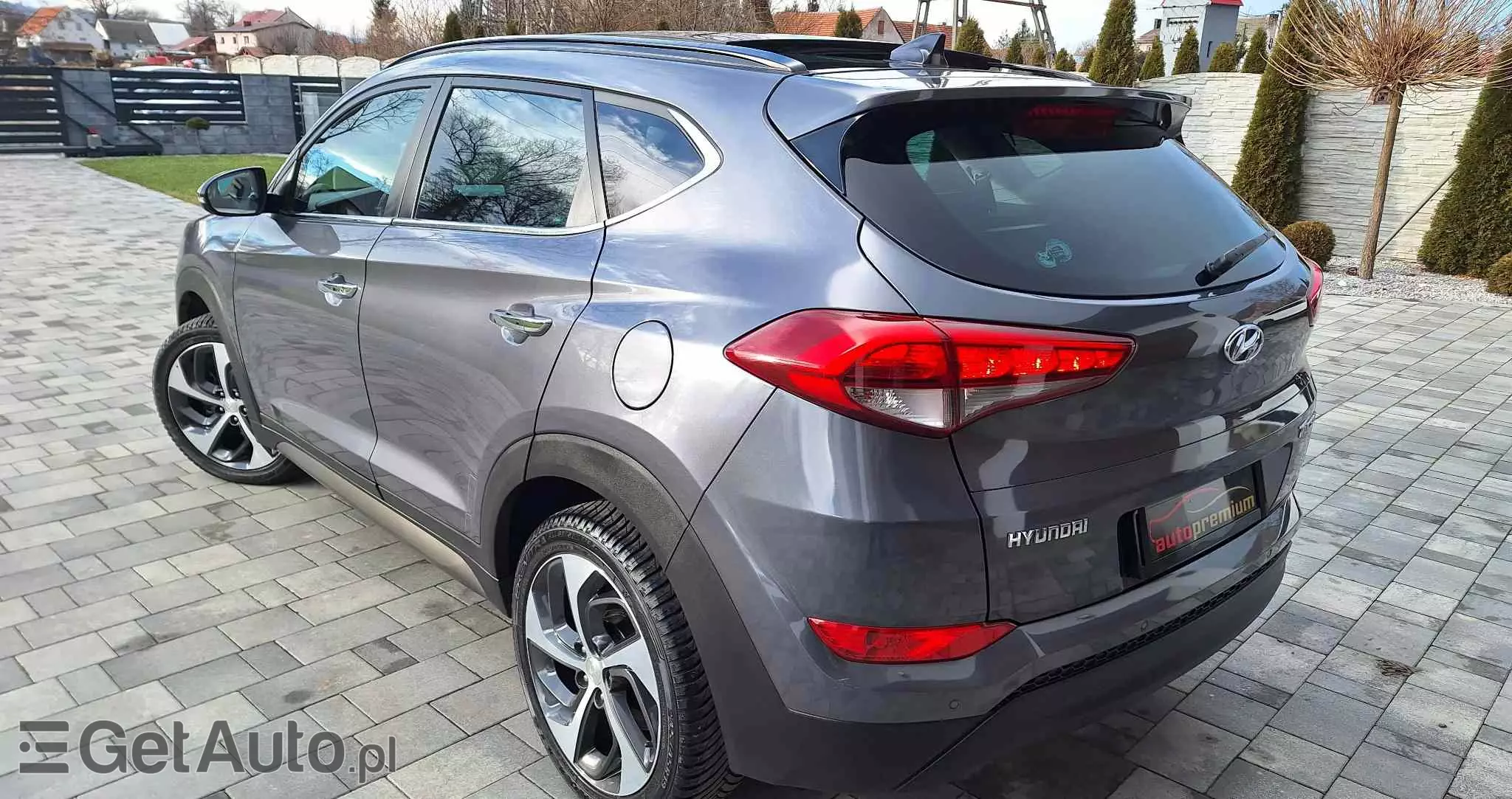 HYUNDAI Tucson Blue 1.7 CRDi 2WD Style