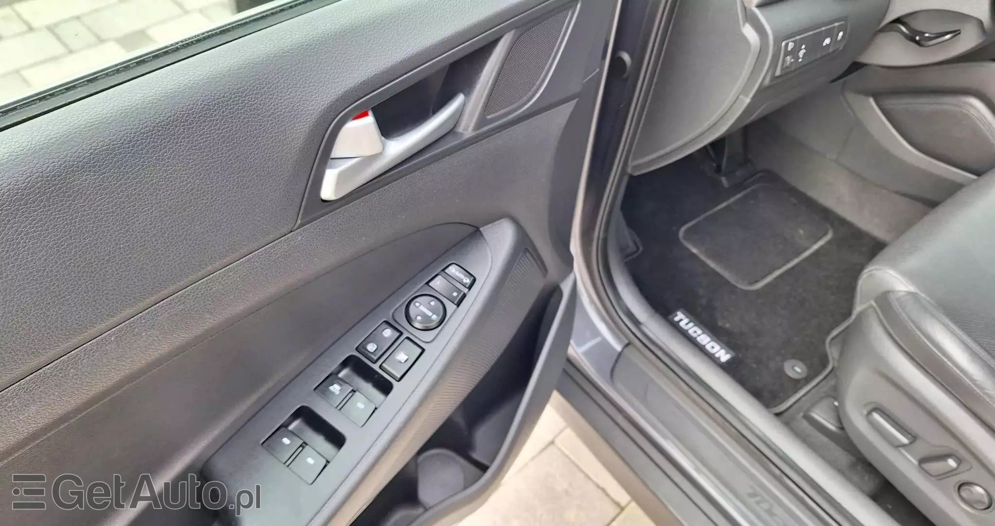 HYUNDAI Tucson Blue 1.7 CRDi 2WD Style