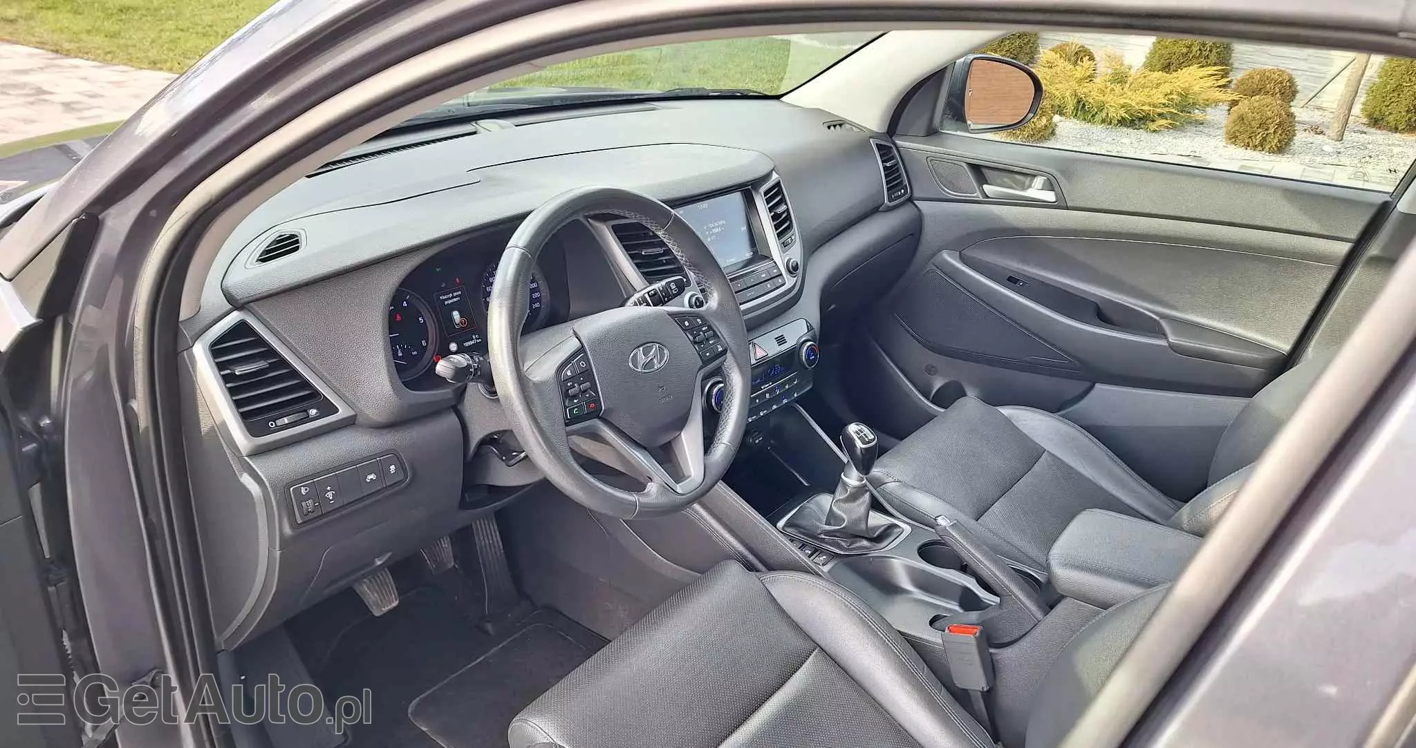 HYUNDAI Tucson Blue 1.7 CRDi 2WD Style
