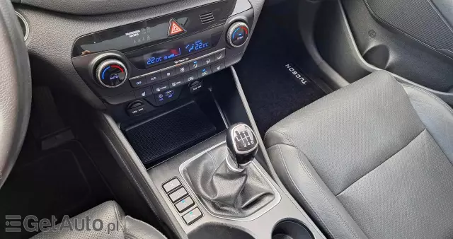HYUNDAI Tucson Blue 1.7 CRDi 2WD Style