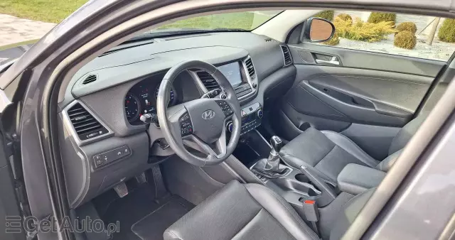 HYUNDAI Tucson Blue 1.7 CRDi 2WD Style