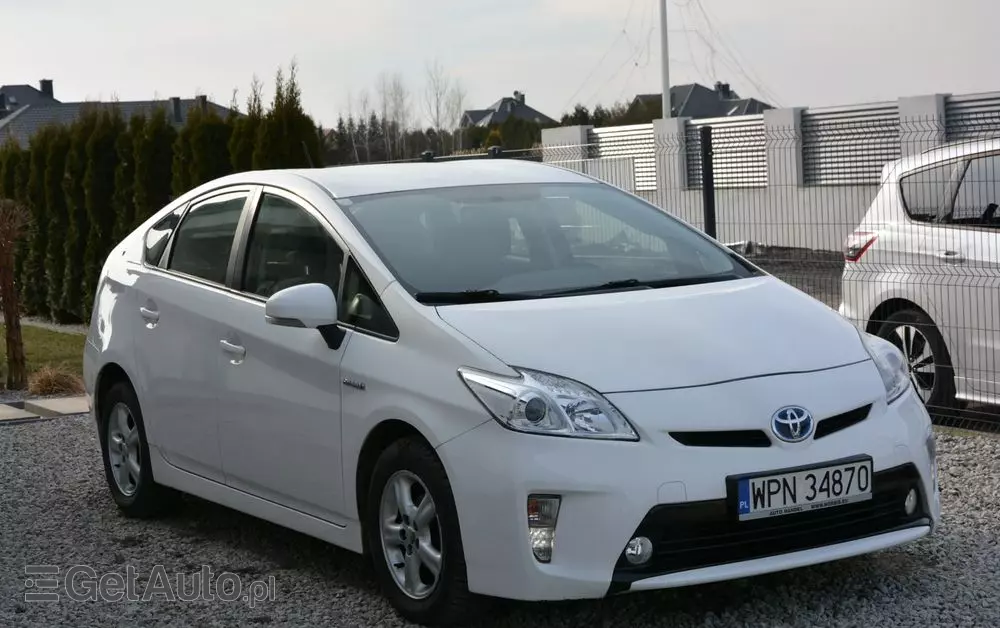 TOYOTA Prius 1.8 HSD Premium
