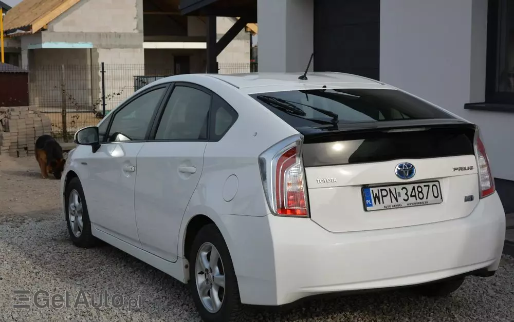 TOYOTA Prius 1.8 HSD Premium