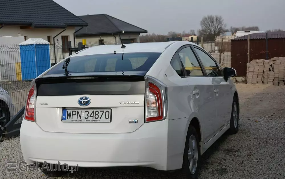 TOYOTA Prius 1.8 HSD Premium