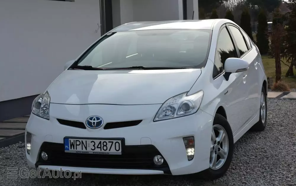 TOYOTA Prius 1.8 HSD Premium