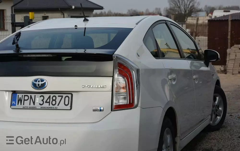 TOYOTA Prius 1.8 HSD Premium