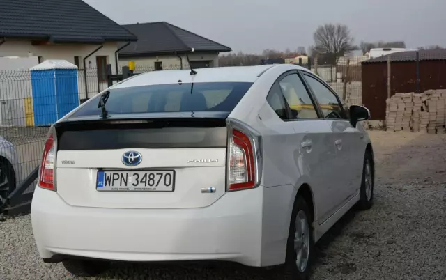 TOYOTA Prius 1.8 HSD Premium