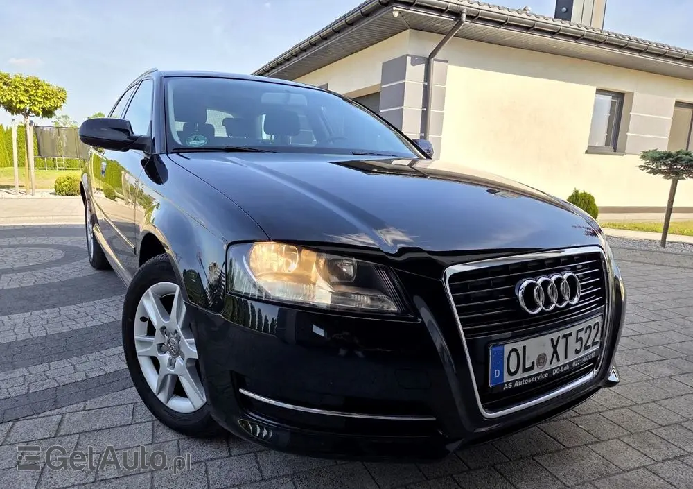 AUDI A3 Sportback 