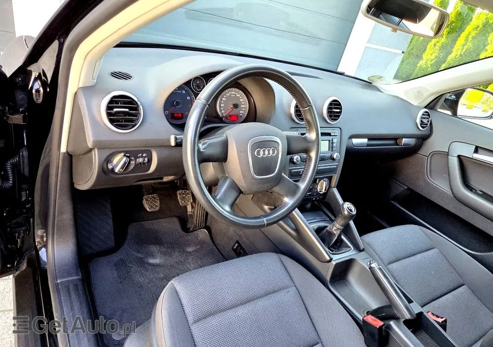 AUDI A3 Sportback 