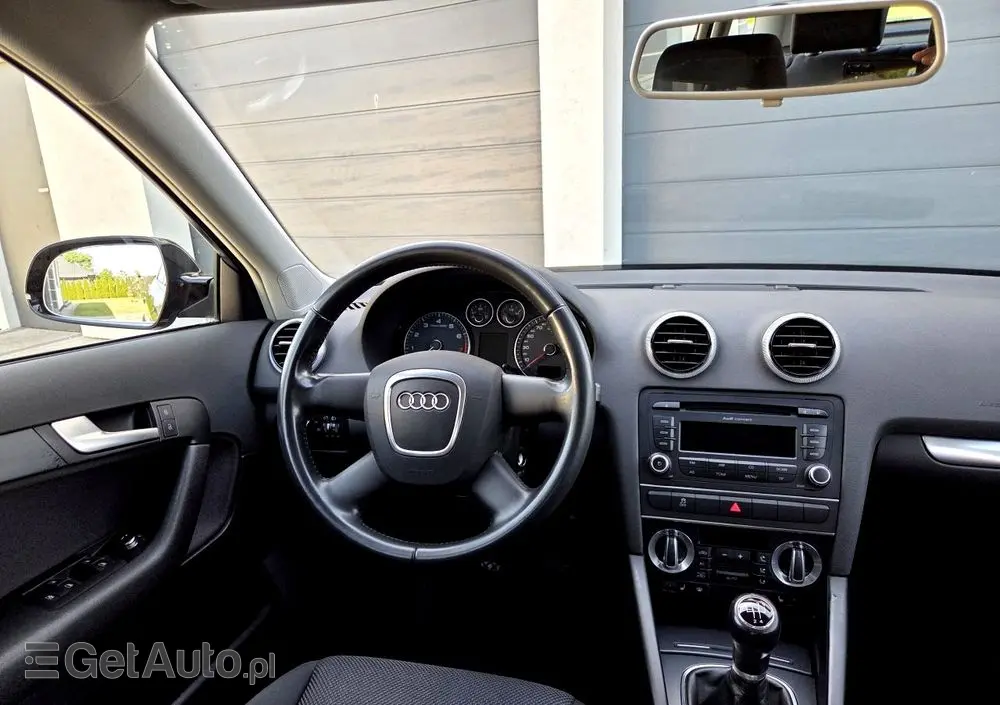 AUDI A3 Sportback 