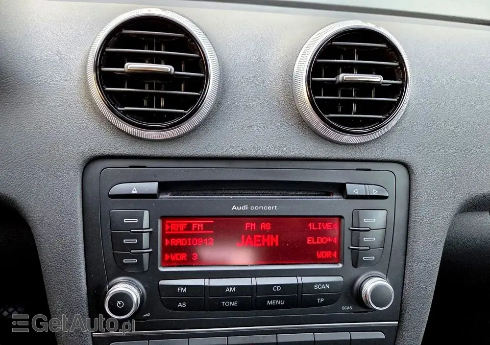 AUDI A3 Sportback 