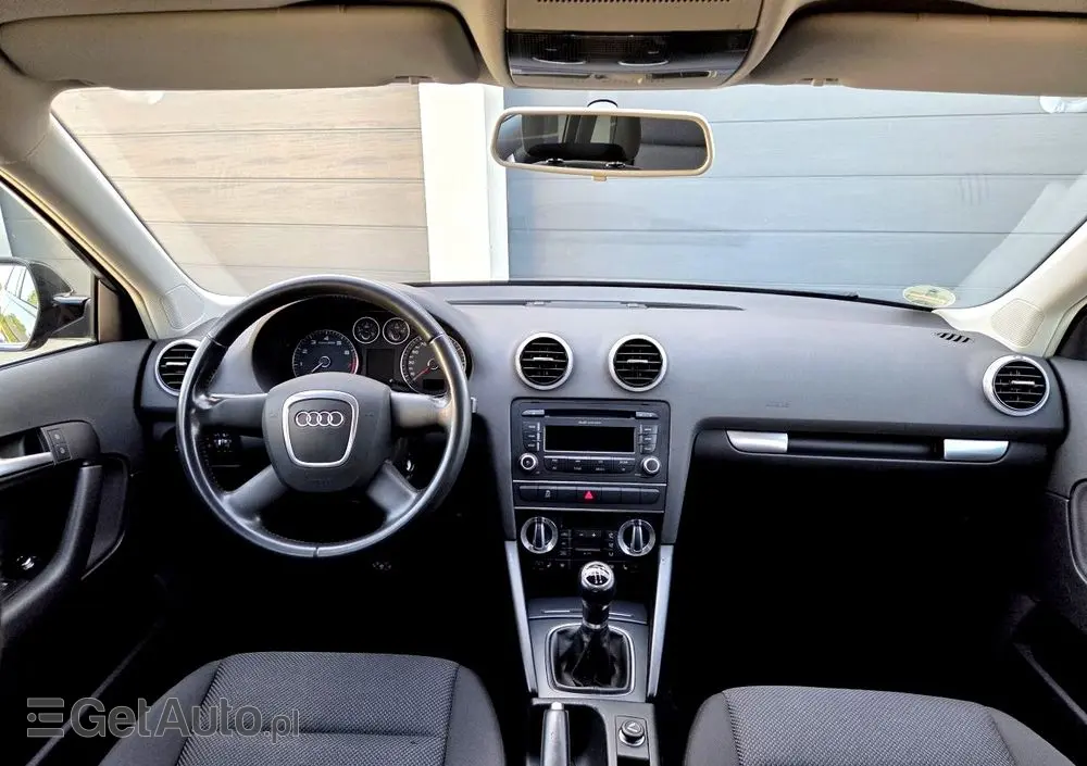 AUDI A3 Sportback 