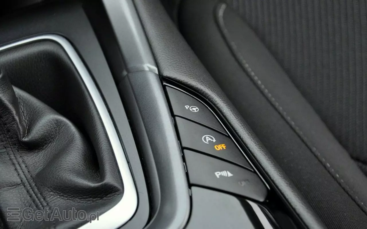 FORD Mondeo Turnier 1.5 EcoBoost Start-Stopp Autom Trend