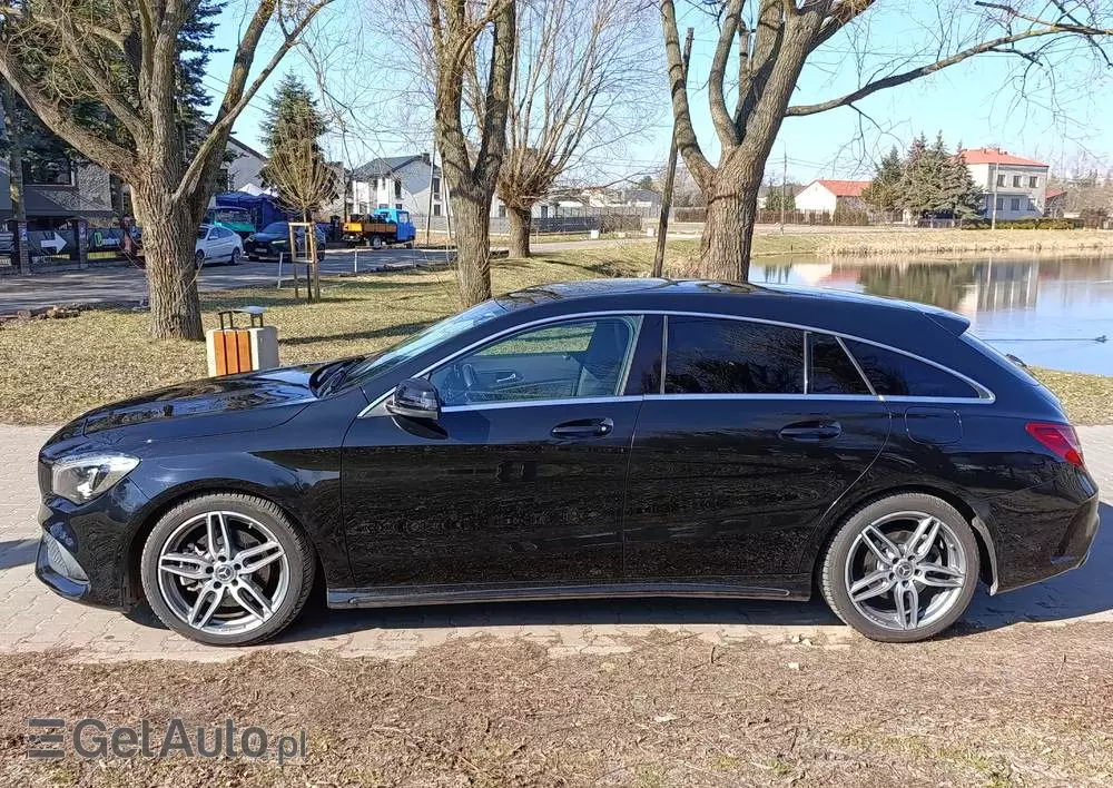 MERCEDES-BENZ CLA Shooting Brake 220 d 4Matic 7G-DCT AMG Line
