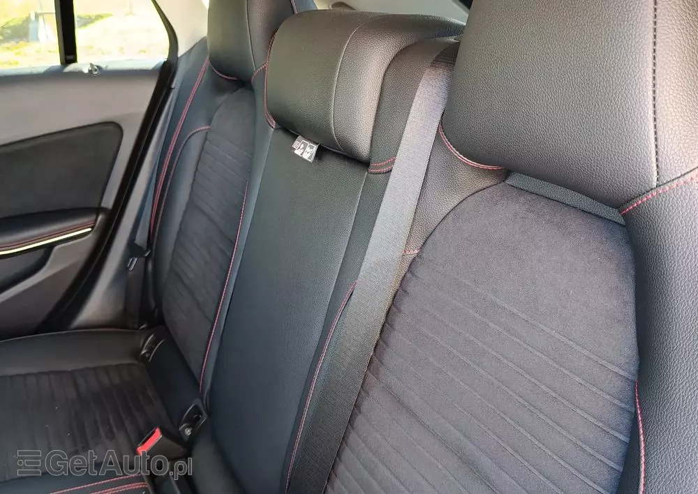 MERCEDES-BENZ CLA Shooting Brake 220 d 4Matic 7G-DCT AMG Line