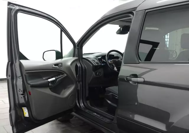 FORD Tourneo Connect 1.5 EcoBlue Start-Stop Active