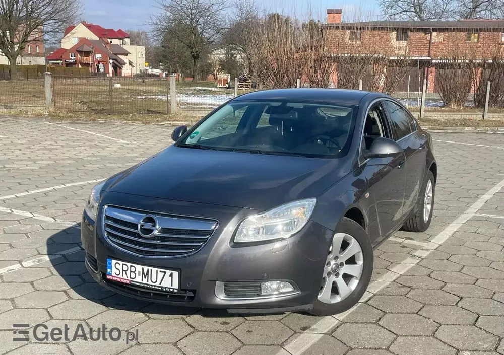 OPEL Insignia 1.8 Edition