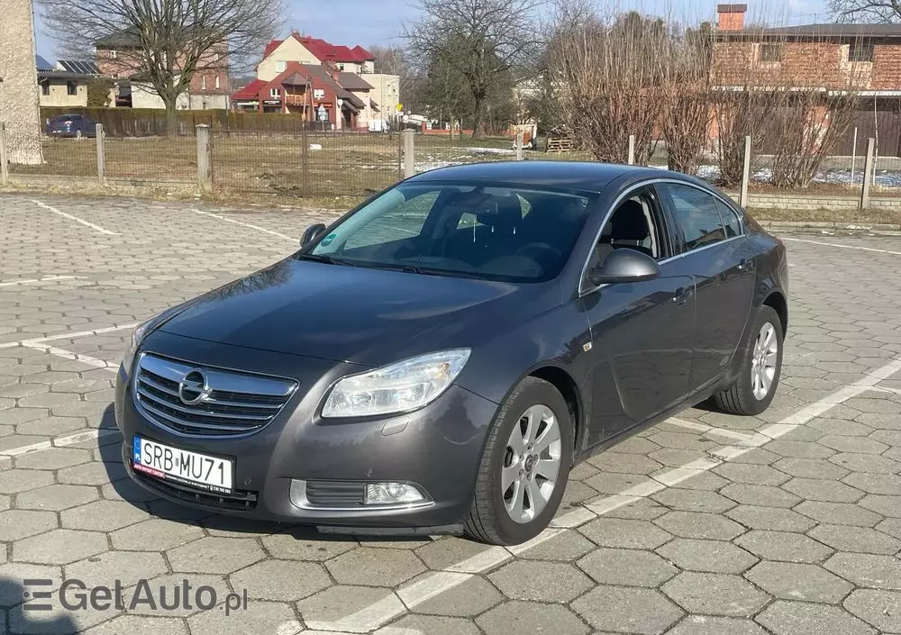 OPEL Insignia 1.8 Edition