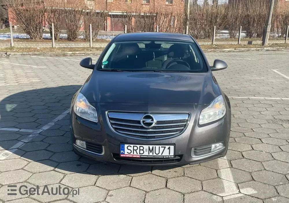 OPEL Insignia 1.8 Edition