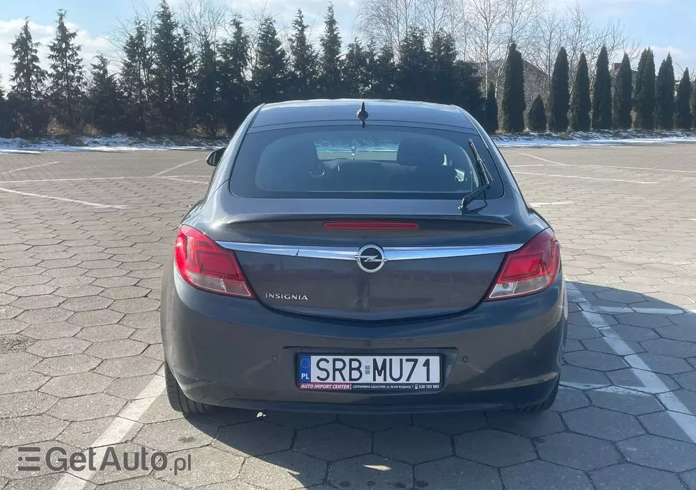 OPEL Insignia 1.8 Edition