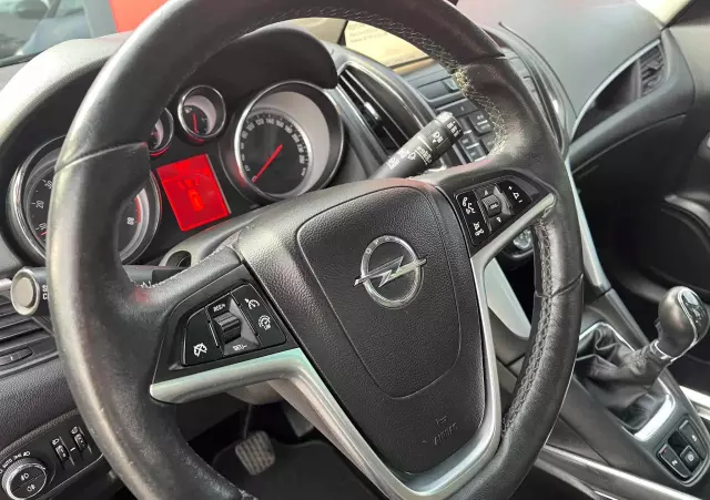 OPEL Zafira 1.4 T Cosmo