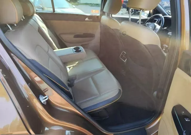 KIA Sportage 1.7 CRDI Business Line 2WD DCT