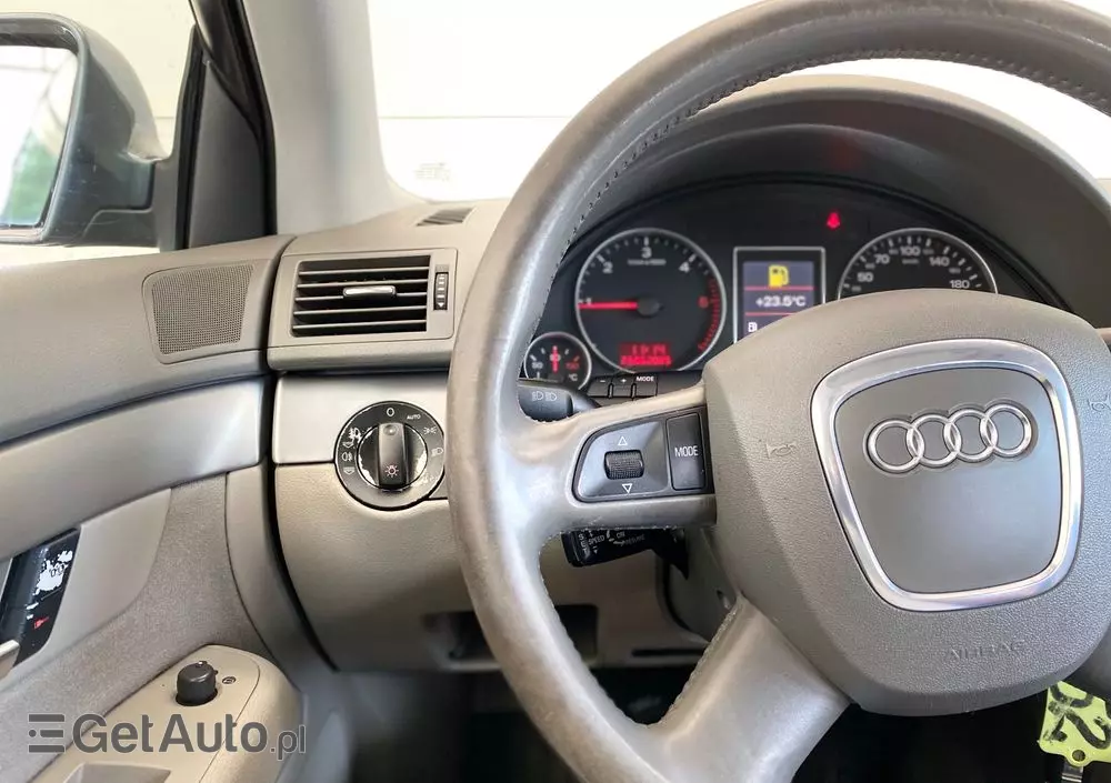 AUDI A4 Avant 1.9 TDI