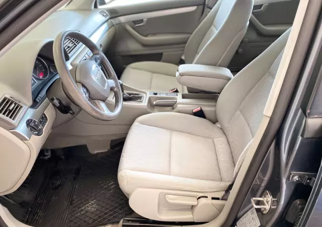 AUDI A4 Avant 1.9 TDI