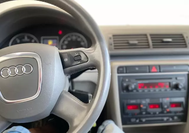 AUDI A4 Avant 1.9 TDI