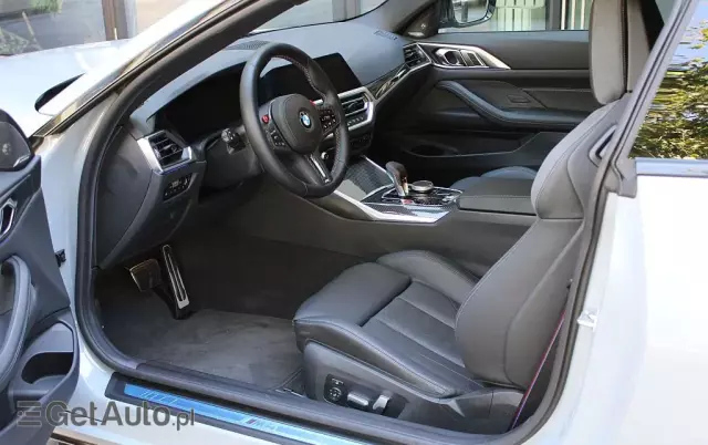 BMW M4 Competition M xDrive sport