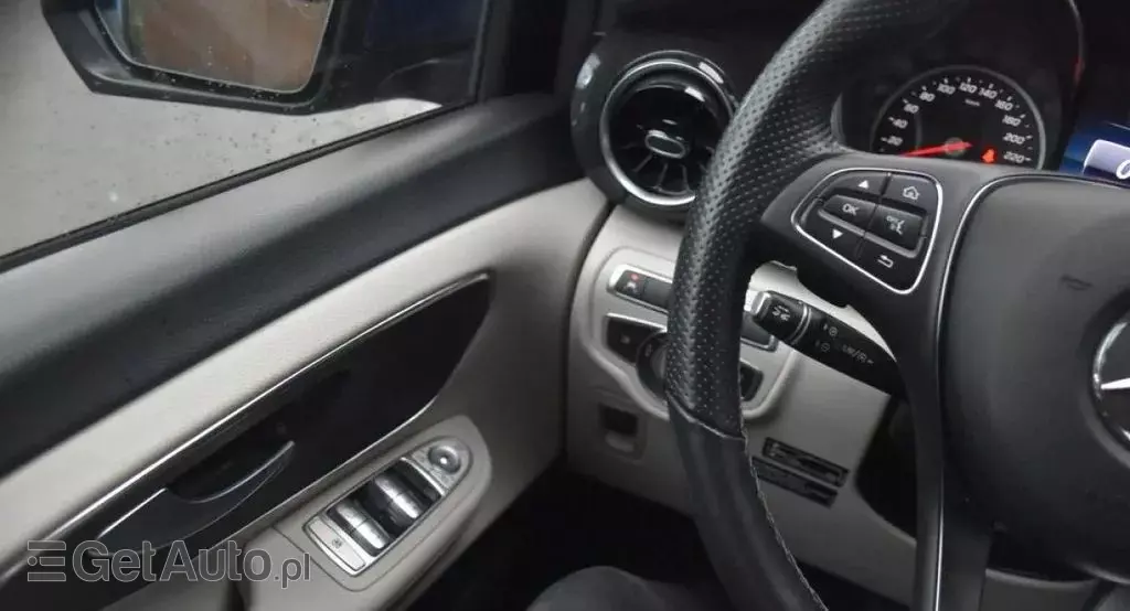 MERCEDES-BENZ Klasa V 