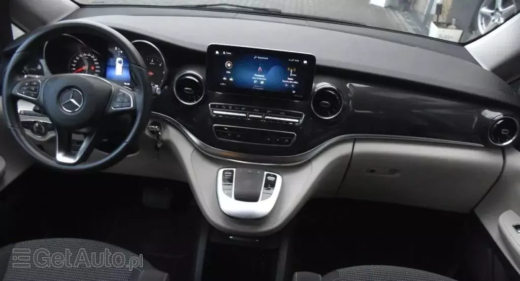 MERCEDES-BENZ Klasa V 